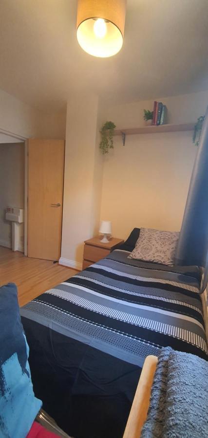 Double Room&Private Bath Near The Square Mile Лондон Экстерьер фото